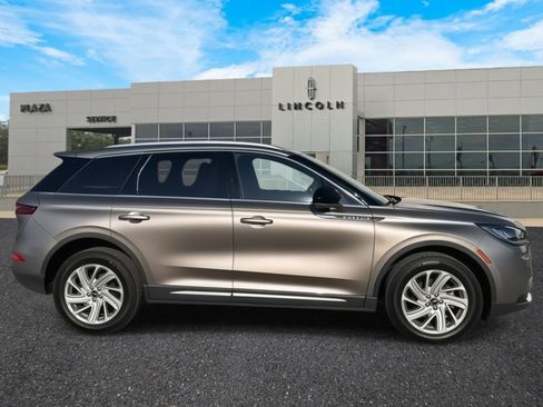 Certified 2020 Lincoln Corsair FWD image 2
