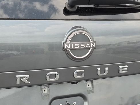 Used 2023 Nissan Rogue SL w/ SL Premium Package AWD/4WD image 23
