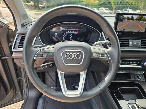 Used 2024 Audi Q5 2.0T Premium Plus AWD/4WD image 11