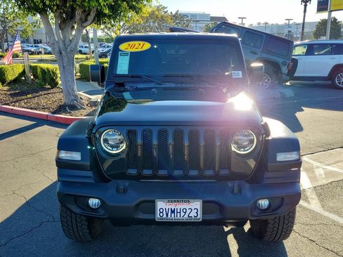 Used 2021 Jeep Wrangler Unlimited Sport image 4