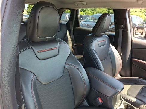Used 2022 Jeep Cherokee Trailhawk w/ Comfort/Convenience Group AWD/4WD image 13