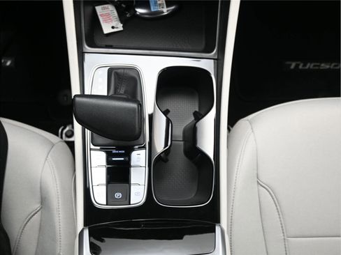 New 2026 Hyundai Tucson SE AWD/4WD image 16