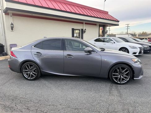 Used 2015 Lexus IS 250 image 4