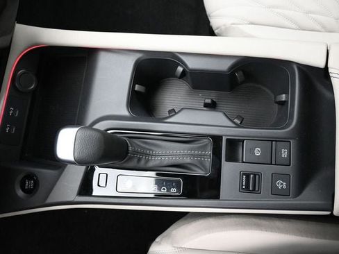 New 2026 Nissan Sentra SL w/ Floor Mat Package image 18