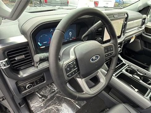 New 2026 Ford F250 Lariat w/ Lariat Ultimate Package image 34