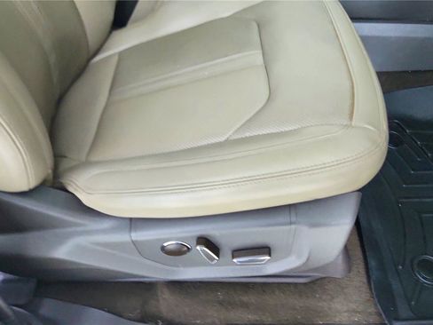 Used 2021 Ford Expedition Limited image 43