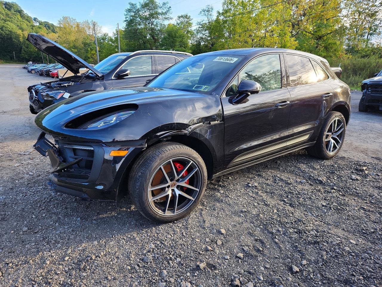 Used 2025 Porsche Macan S AWD/4WD image 3