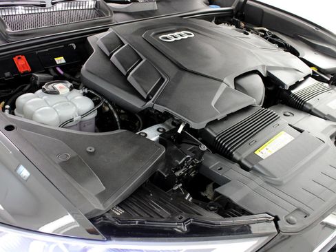 Used 2019 Audi Q8 Premium w/ Convenience Package image 76