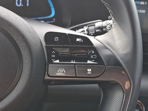 Used 2026 Hyundai Elantra SEL Sport Premium FWD image 24