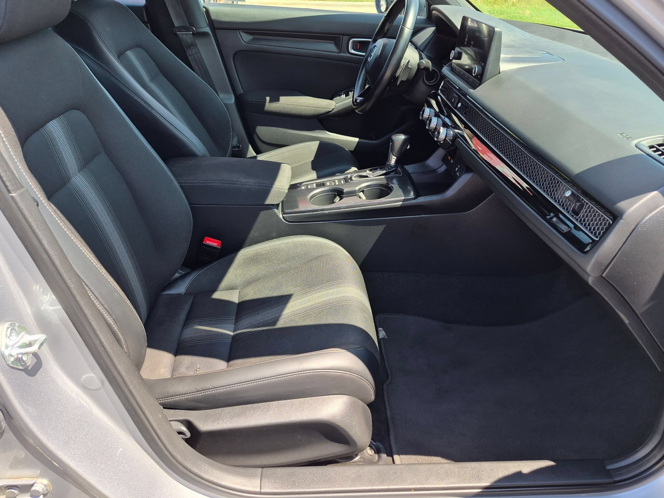 Used 2023 Honda Civic Sport image 35