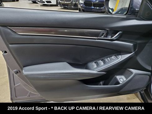 Used 2019 Honda Accord Sport image 8