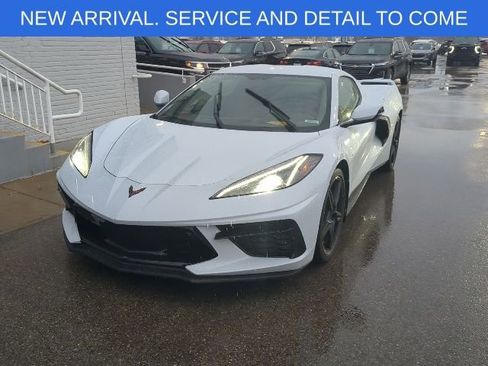 Used 2023 Chevrolet Corvette Stingray w/ Z51 Performance Package image 13