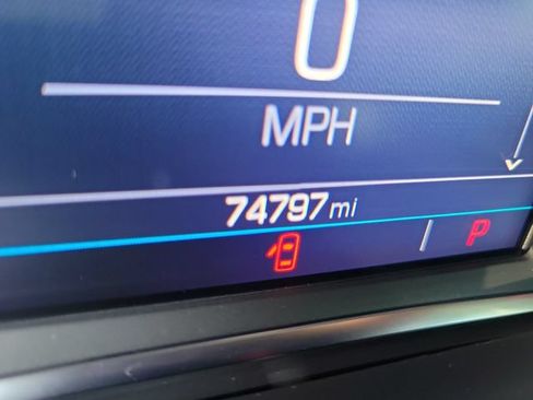 Used 2023 GMC Acadia SLE w/ Elevation Edition FWD image 23