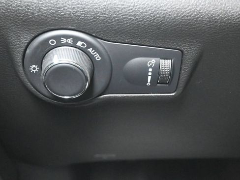 Used 2023 Jeep Compass Sport AWD/4WD image 20