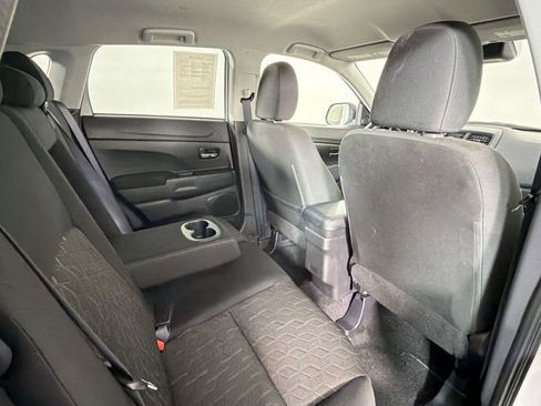 Used 2024 Mitsubishi Outlander Sport AWD image 26