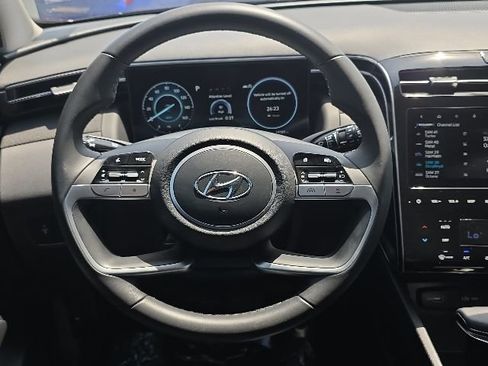 Certified 2024 Hyundai Tucson SEL w/ Convenience Package FWD image 10