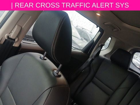 Certified 2023 Nissan Rogue SL w/ SL Premium Package FWD image 17