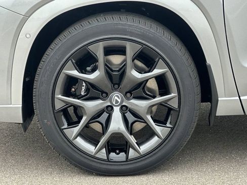 New 2026 Lexus TX 500h AWD image 26