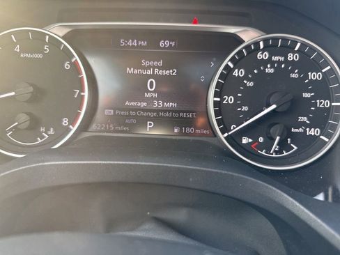 Used 2021 Nissan Rogue SV w/ Premium Package image 10