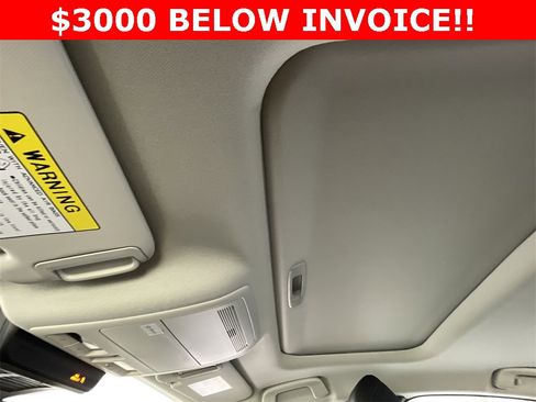 New 2025 MAZDA MAZDA3 2.5 Turbo Sedan w/Premium Plus image 28