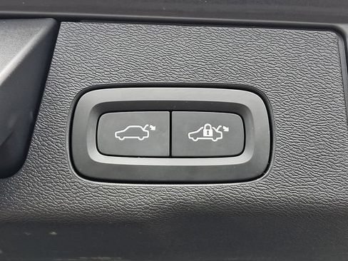Used 2020 Volvo XC60 T5 Inscription AWD/4WD image 29