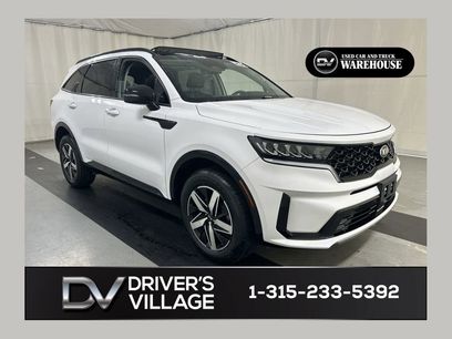 Used 2021 Kia Sorento EX w/ Panoramic Sunroof Package