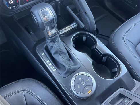 New 2025 Ford Bronco Big Bend w/ Black Diamond Package image 8