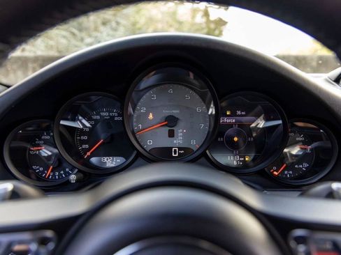 Used 2018 Porsche 911 Carrera S image 60