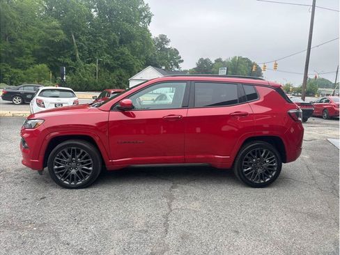 Used 2023 Jeep Compass Limited AWD/4WD image 4