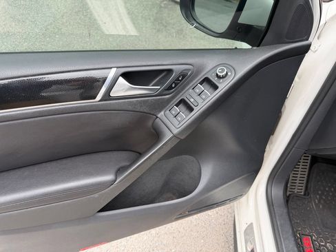 Used 2014 Volkswagen GTI Wolfsburg Edition FWD image 22