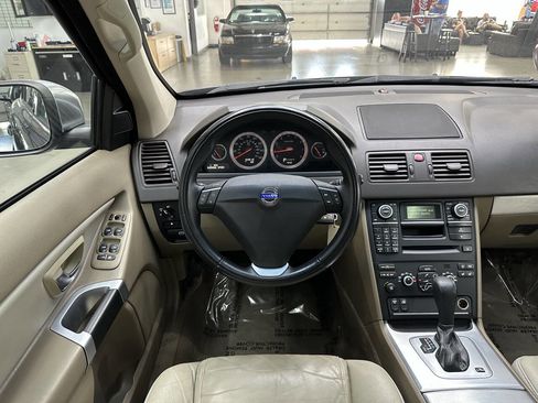 Used 2014 Volvo XC90 3.2 image 22