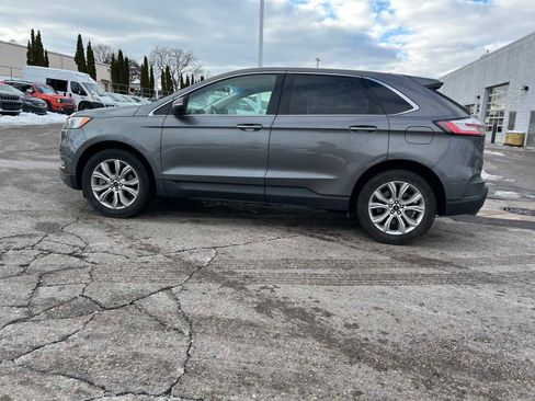 Used 2024 Ford Edge Titanium image 25