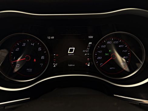 Used 2016 Dodge Charger R/T Scat Pack w/ Beats Audio Group RWD image 13