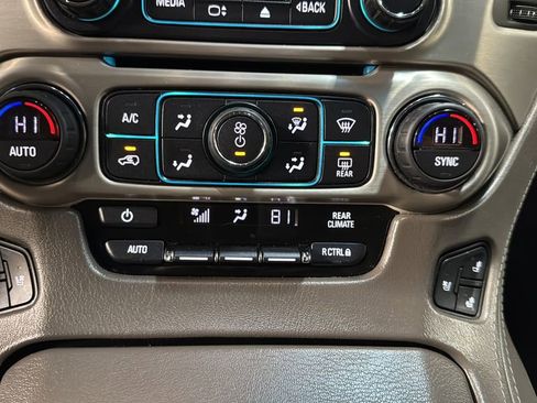 Used 2019 GMC Yukon Denali w/ Open Road Package image 14