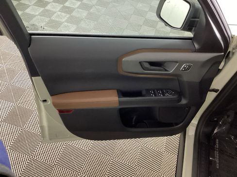 Used 2025 Ford Bronco Sport Outer Banks w/ Outer Banks Tech Package+ image 17