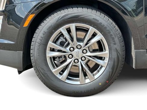 Used 2023 Cadillac XT5 Premium Luxury AWD/4WD image 8