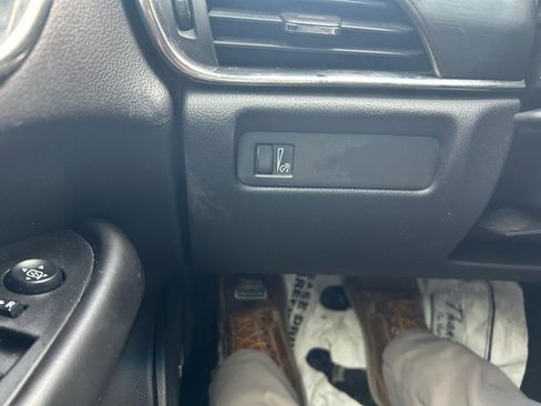 Used 2014 Cadillac ATS 2.5L Standard RWD image 25