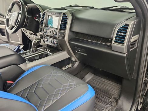 Used 2018 Ford F150 Raptor w/ Equipment Group 802A Luxury AWD/4WD image 22