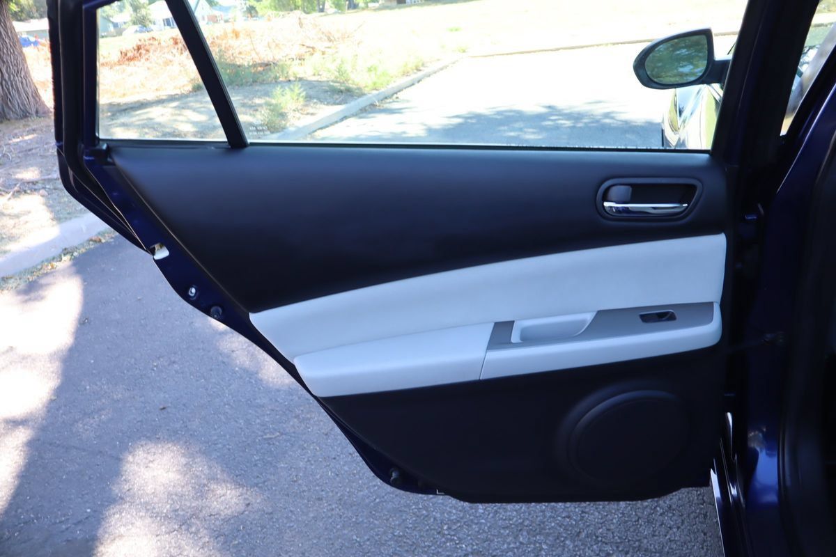 Used 2009 MAZDA MAZDA6 i Touring w/ Moonroof & Bose Pkg FWD image 24