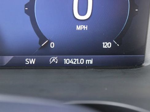 Used 2025 Ford F150 XLT w/ Equipment Group 301A Standard AWD/4WD image 20