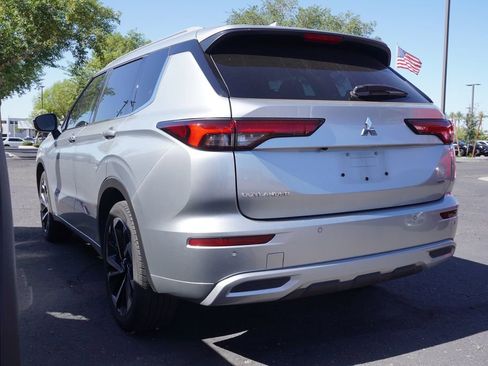 Used 2024 Mitsubishi Outlander SEL FWD image 5