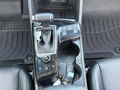 Certified 2023 Kia Sportage SX FWD image 12