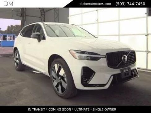 Used 2024 Volvo XC60 T8 Ultimate w/ Protection Package Premier AWD/4WD image 4
