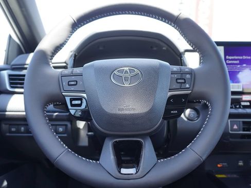 New 2026 Toyota Camry SE w/ Multimedia Upgrade Package FWD image 17