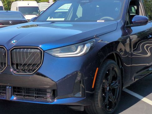 Certified 2026 BMW X3 xDrive30i w/ Premium Package AWD/4WD image 6