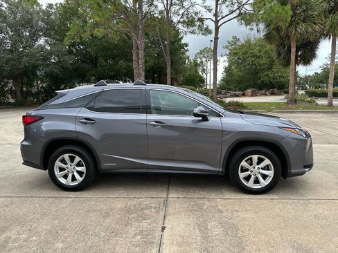 Used 2016 Lexus RX 450h AWD image 2