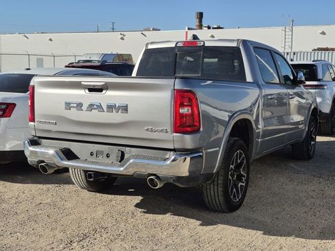 Used 2025 RAM 1500 Laramie AWD/4WD image 8