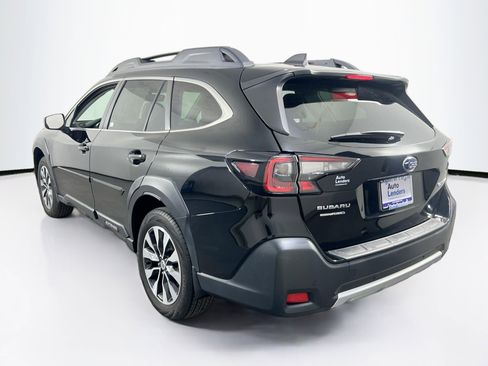 Used 2023 Subaru Outback Limited image 7