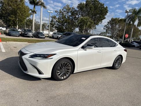 Used 2025 Lexus ES 350 Ultra Luxury image 33