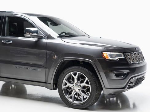 Used 2020 Jeep Grand Cherokee Overland image 6